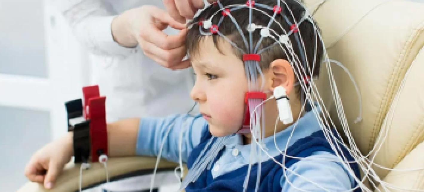 Электроэнцефалография с картированием (ЭЭГ) детям