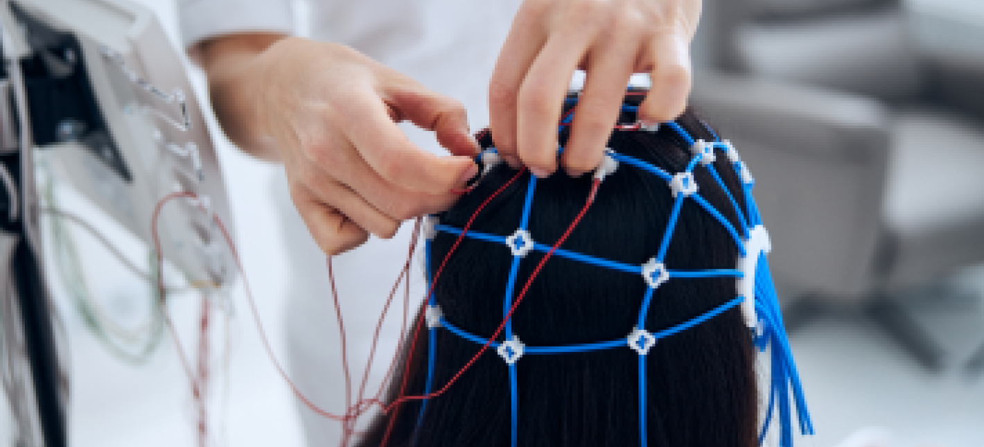 Электроэнцефалография с картированием (ЭЭГ)